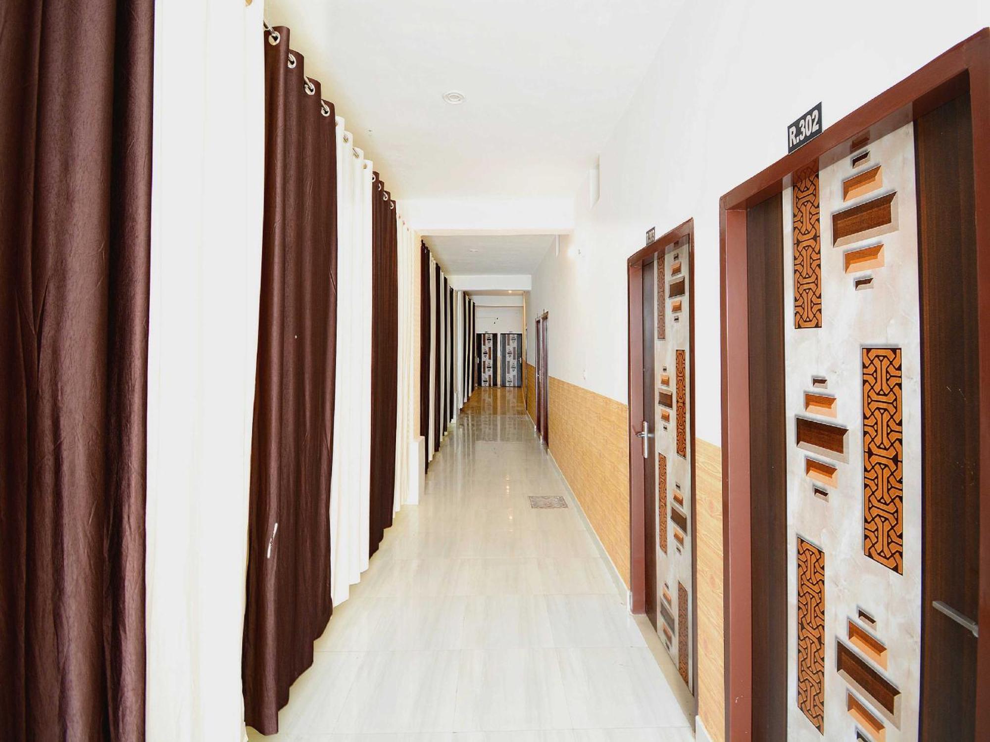 Hotel O Park View Bhiwani Dış mekan fotoğraf